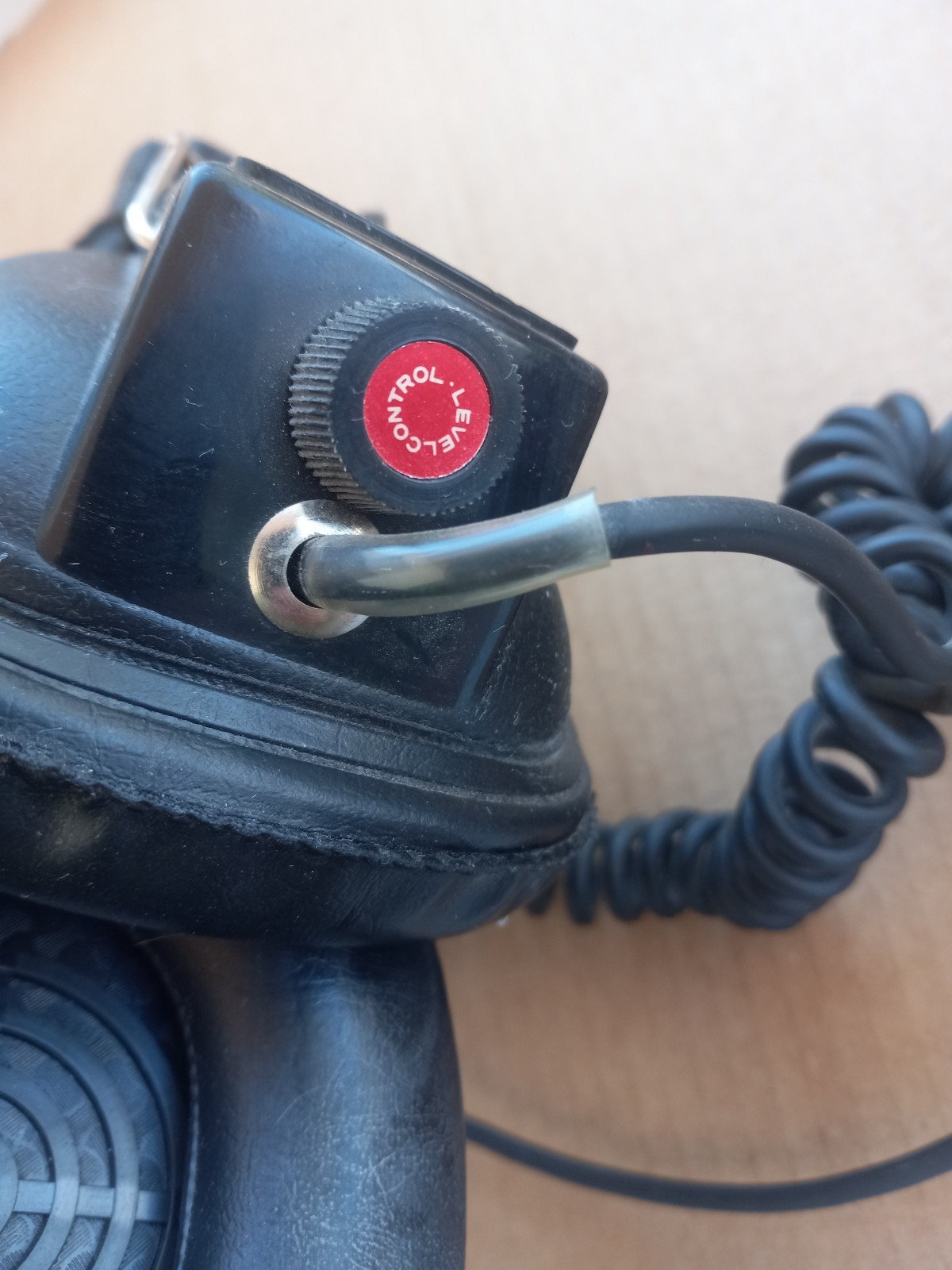 MGA Dynamic Stereo Headphones Model XHP-10