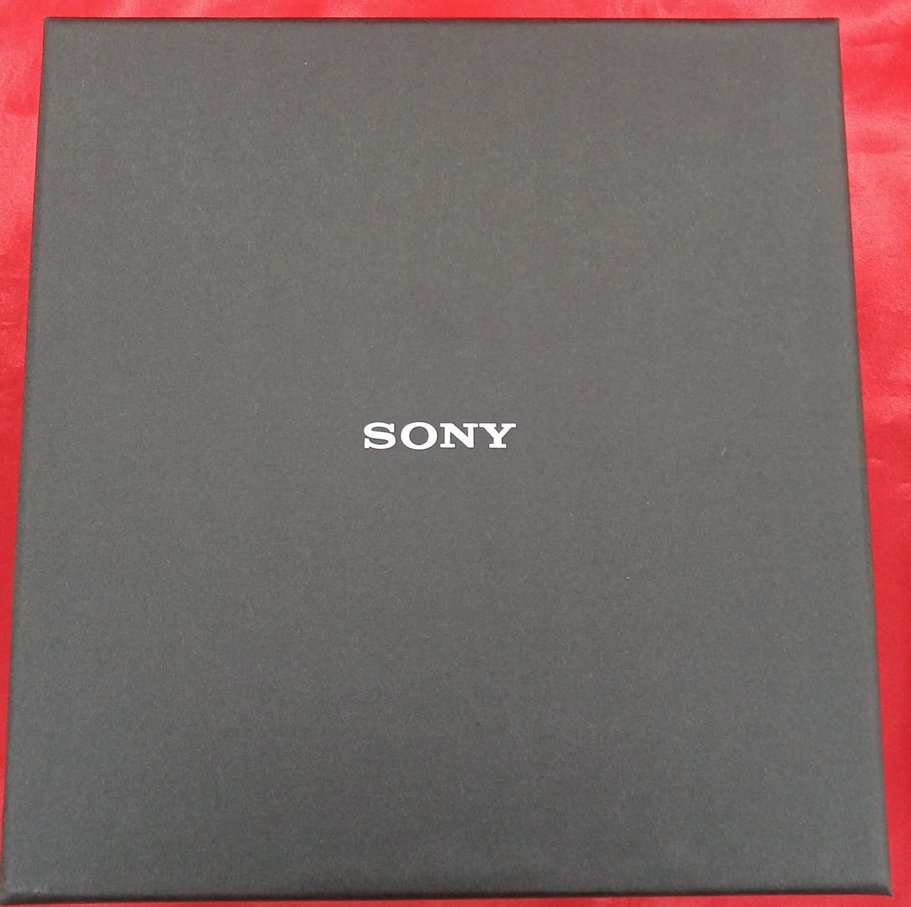 Sony MDR-Z7M2 Hi-Res Studio Headphones 70mm HD Driver Tested Japan TMB01 2.0