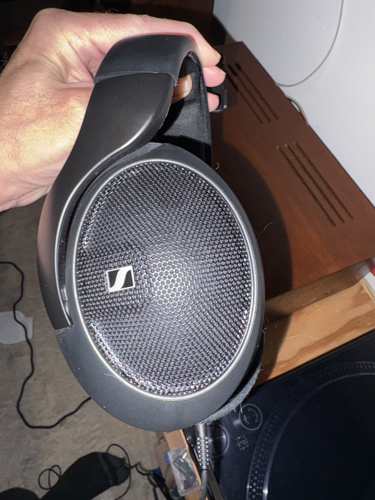 Sennheiser HD 560S Black Over-the-Ear Audiophile Headphones Excellent Condition