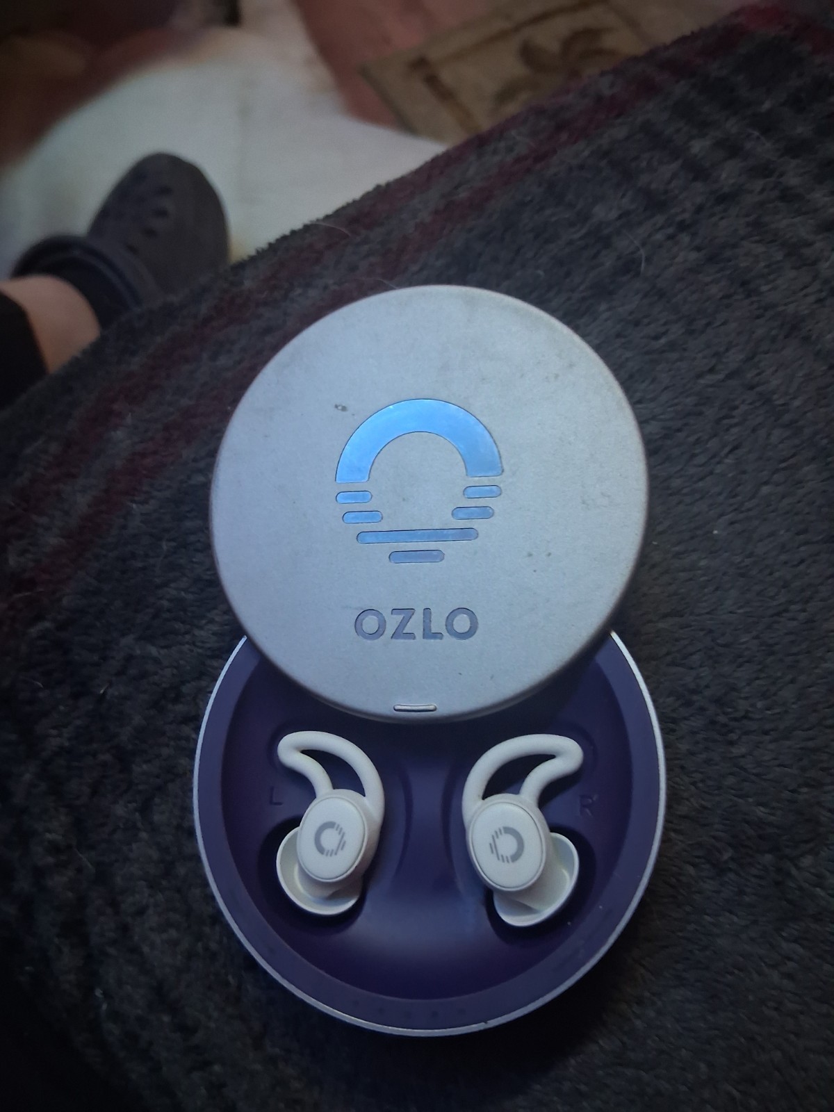 Ozlo Sleepbuds Bluetooth Wireless Noise-Canceling Sleep Buds