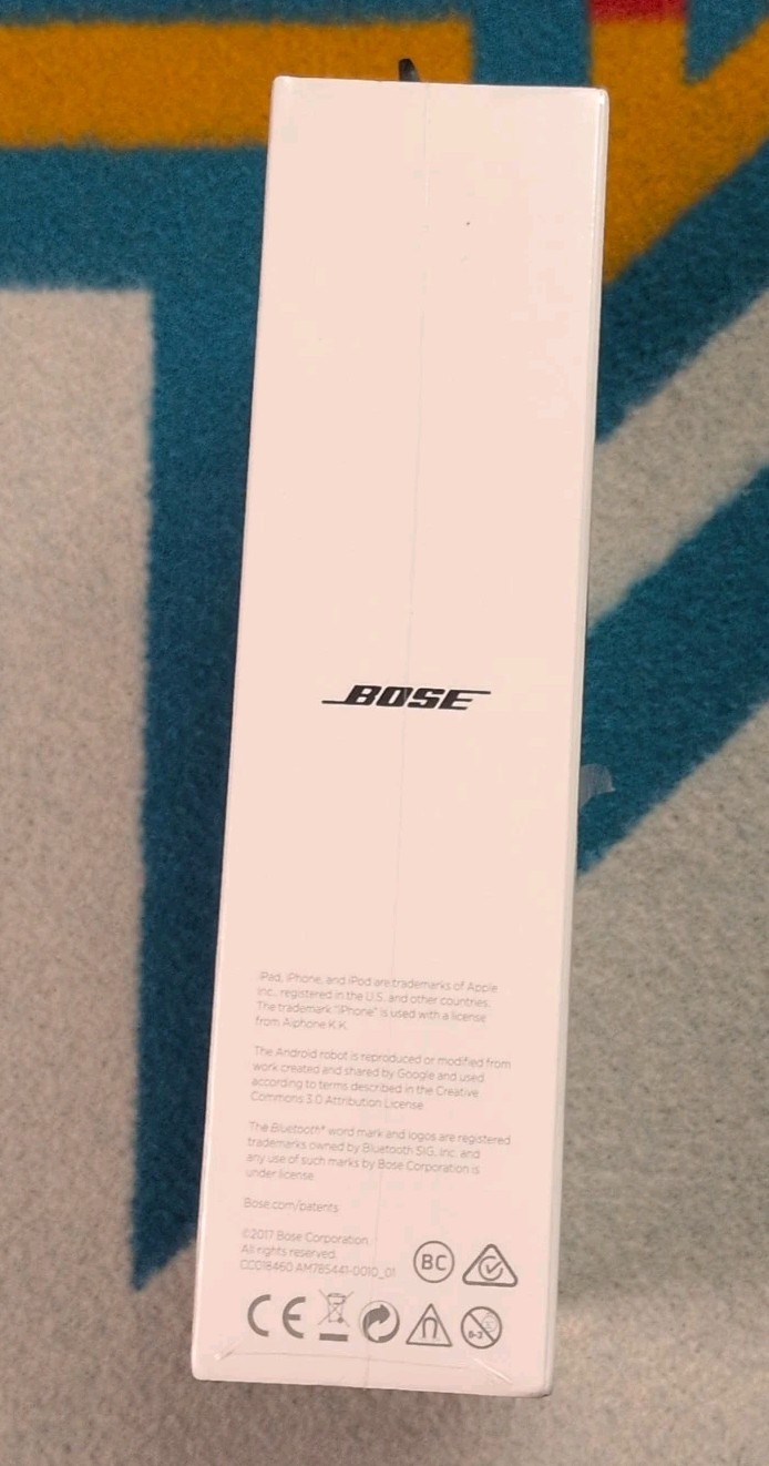 NEW Bose SoundSport Free Wireless Headphones Ear Buds Sound Sport NEW Sealed