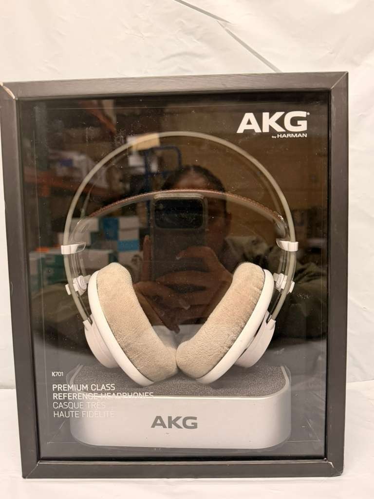 AKG Pro Audio K701 Reference Class Premium Headphones, White (Z5)