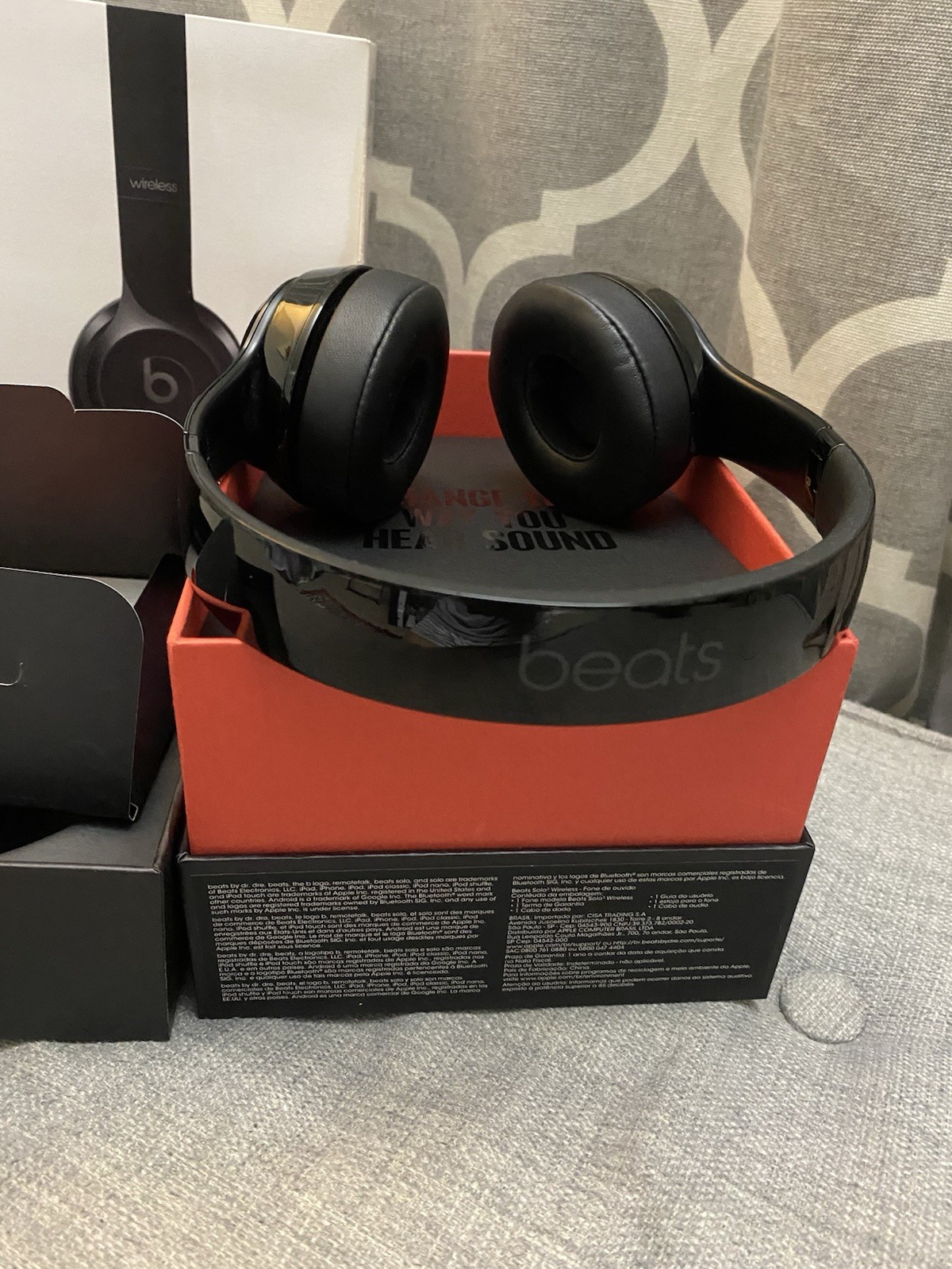 Beats by Dr. Dre Solo3 Over the Ear Headphone – Gloss Black