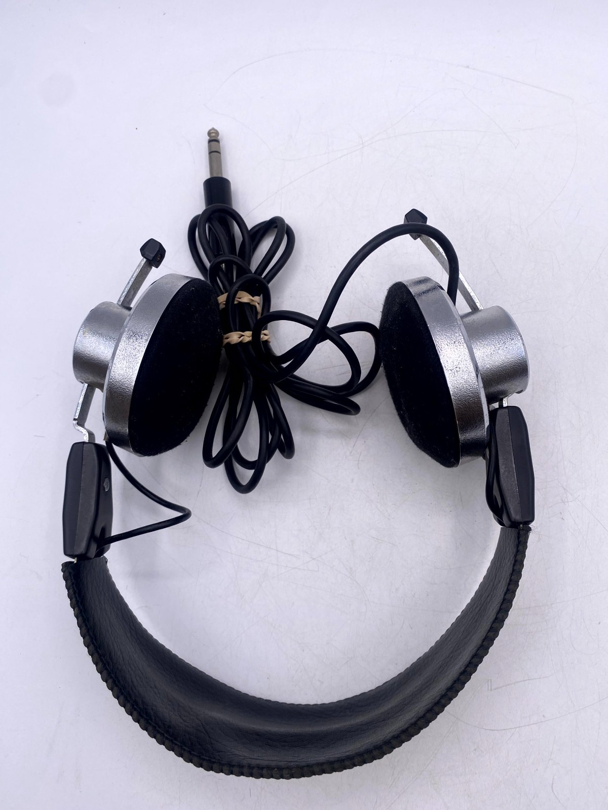 Vintage Zenith On-Ear Stereo Headphones Black & Silver Wired Adjustable Headband