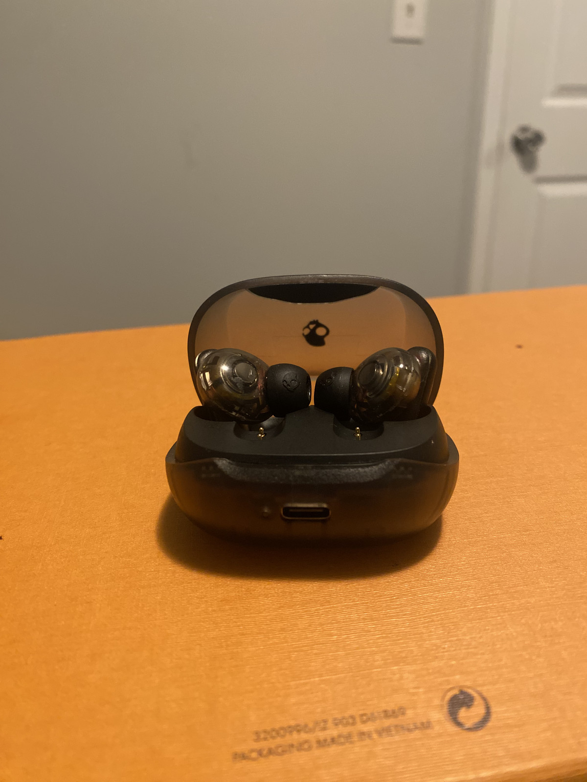 Skullcandy Smokin’ Buds XT True Wireless In-Ear Earbuds – Midnight Smoke