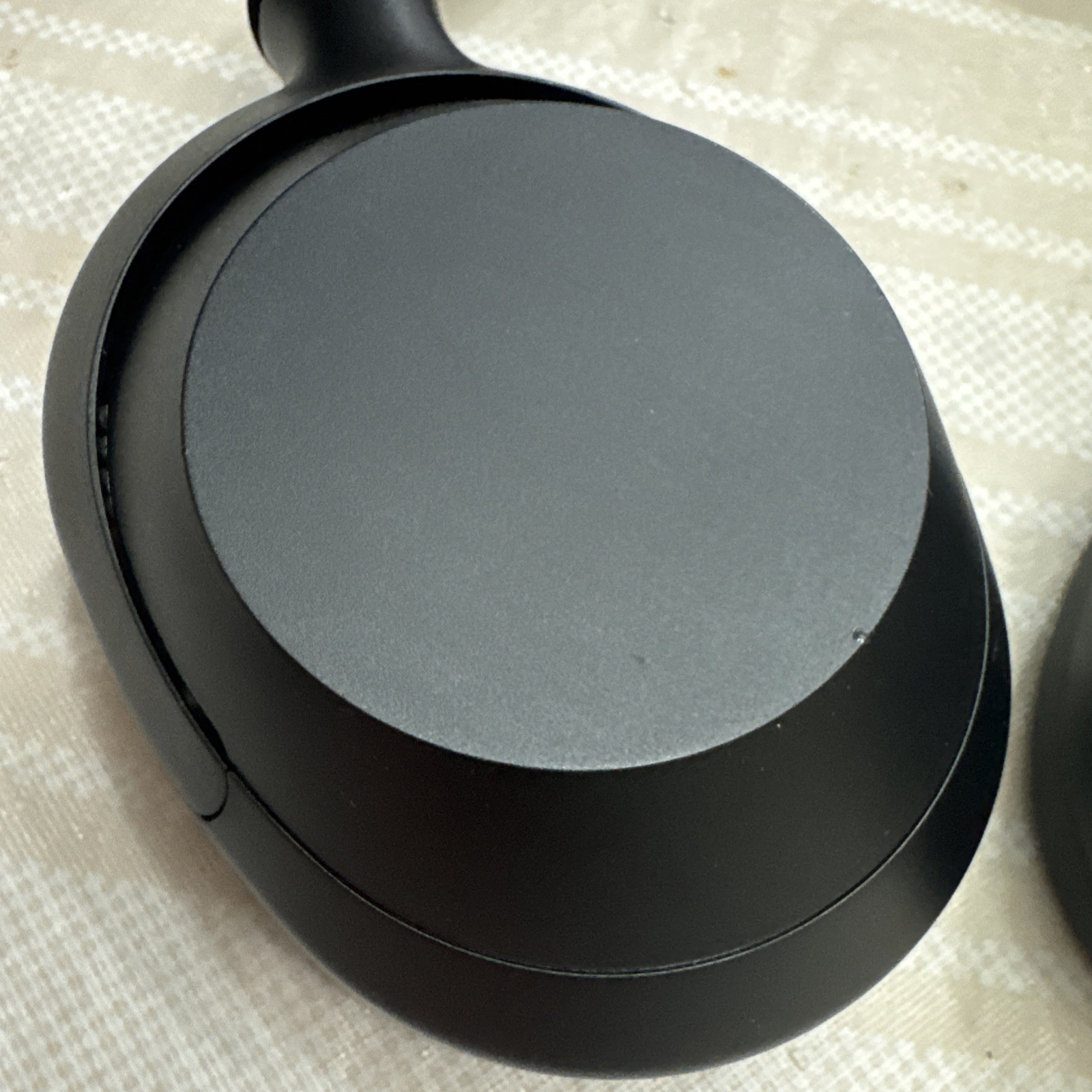 Sony ULT WEAR Wireless Noise Canceling Bluetooth Headphones Black – WH-ULT900N/B