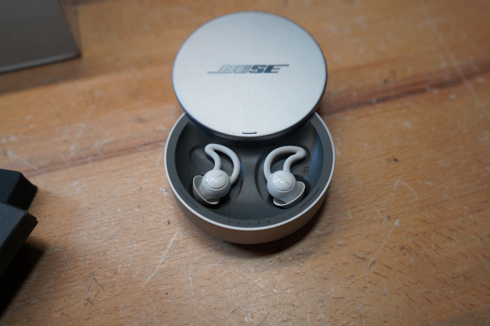 (L) Bose Noise Masking Sleepbuds 5V US Wireless 785593-0010