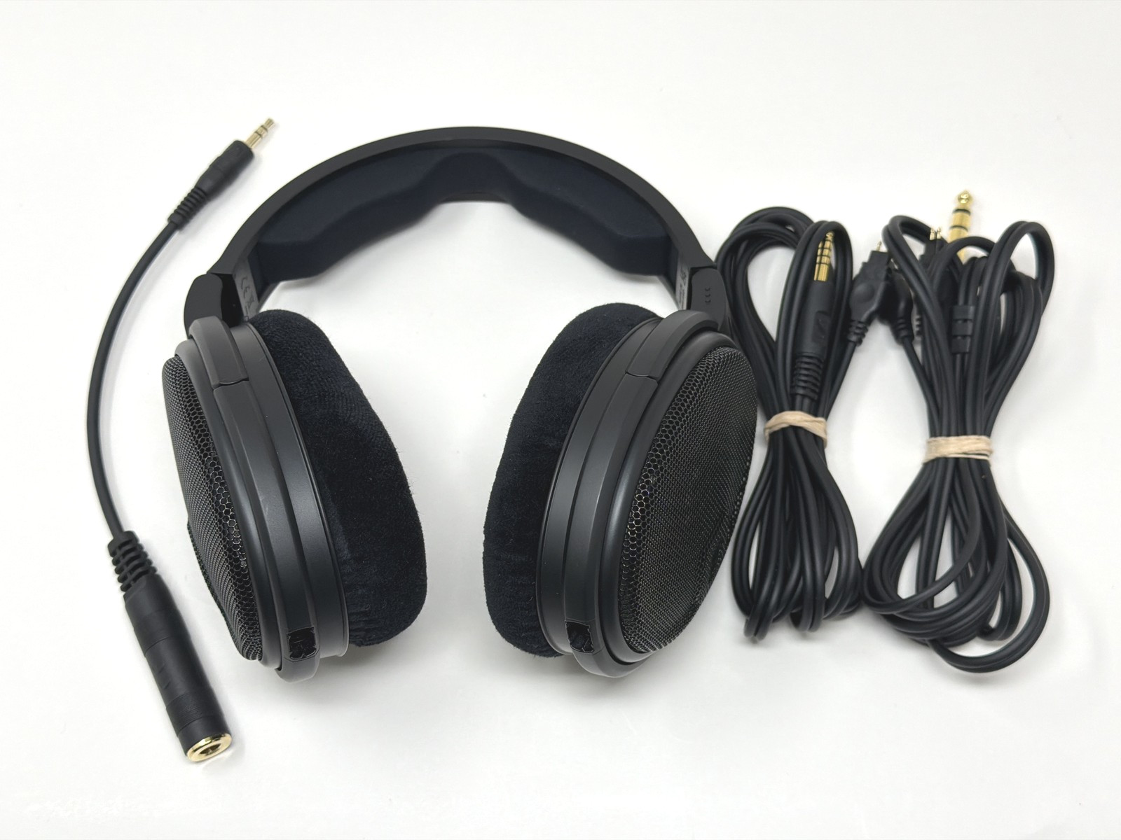 Sennheiser HD 660S2 Wired Over-Ear Headphones – Black Excellent