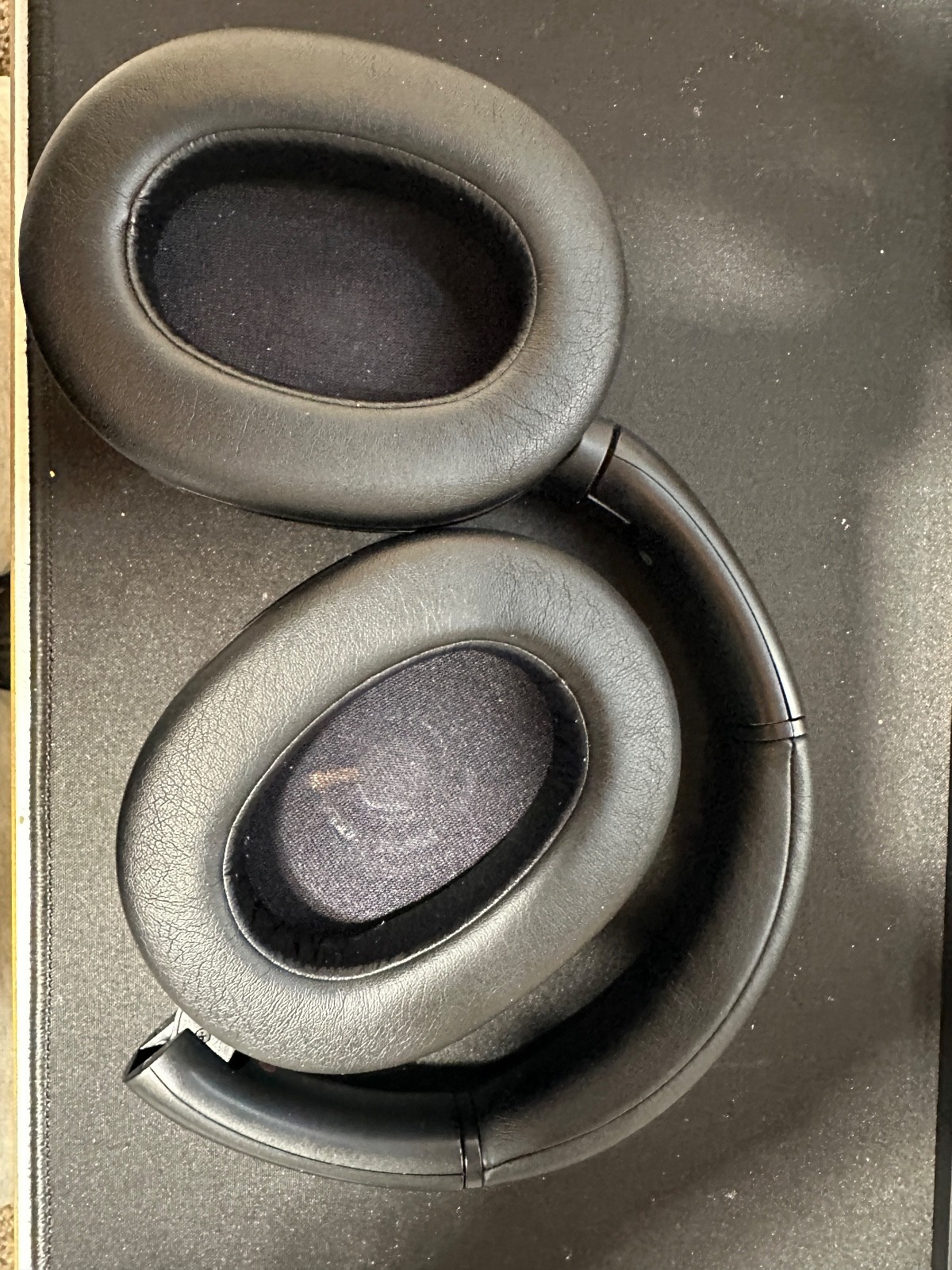 Sony ULT WEAR Wireless Noise Canceling Headphones – Excellent Used Condition