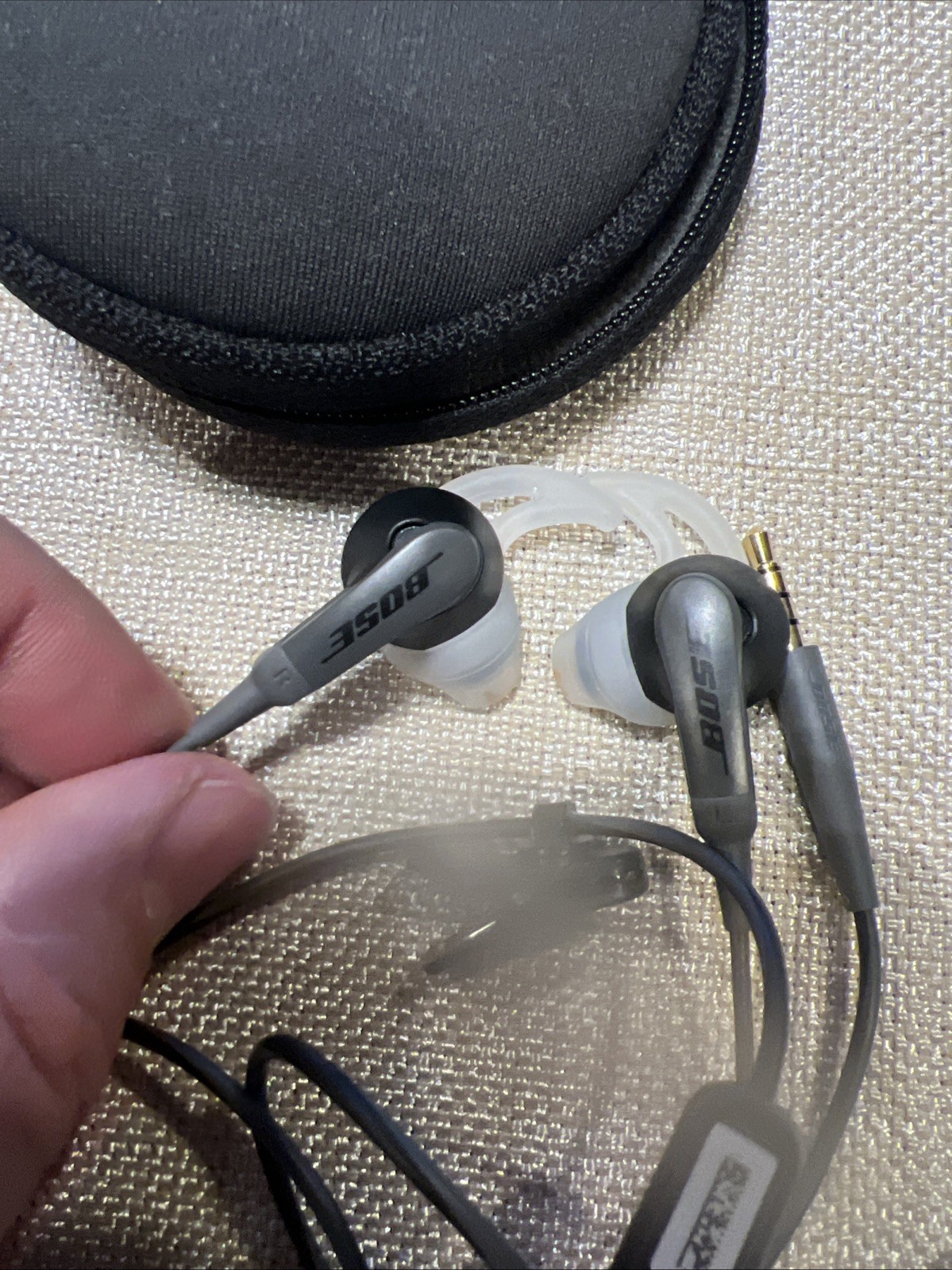 Original Bose SoundSport In-Ear Earphones Headset 3.5mm plug Charcoal Black