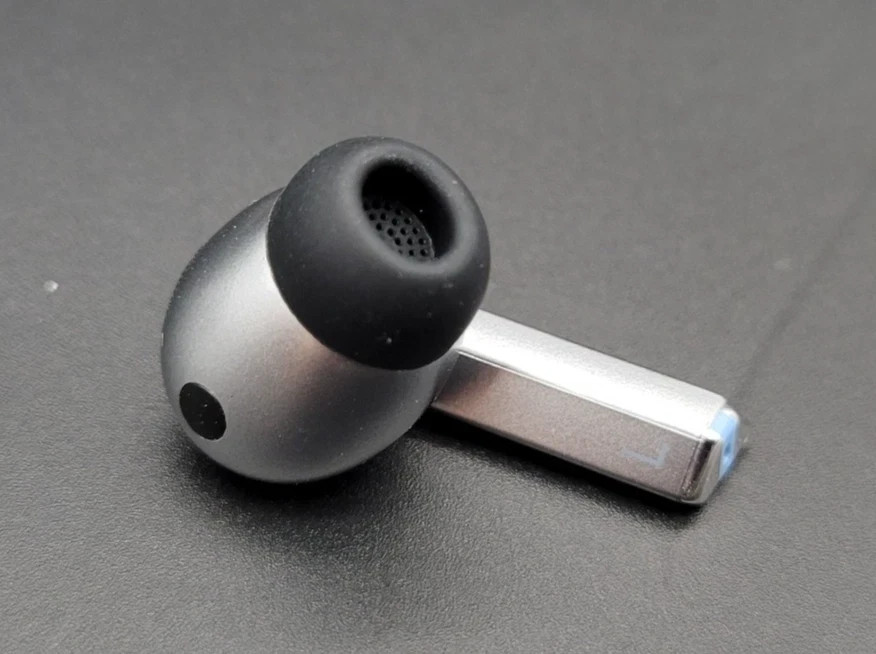 Original Samsung Galaxy Buds 3 PRO Wireless Earbud SM-R630 Silver – (Left Side)