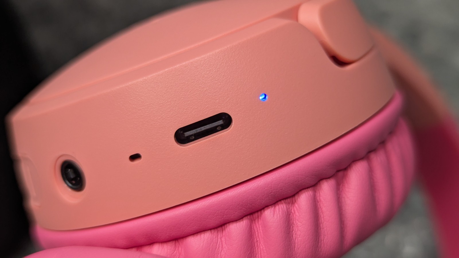 Belkin SoundForm Mini Kids Wireless BT Headphones Built-in Microphone Pink ?New