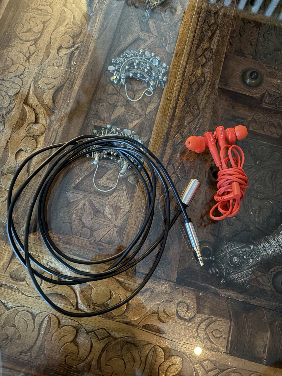 Sony MDRXB55AP Wired Extra Bass Earbud Headphones/Headset with Mic – $100 New