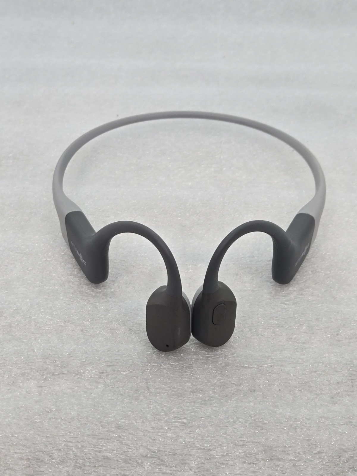 Aftershokz OpenRun Bone Conduction Headphones Grey AS800 FAST FREE SHIPPING