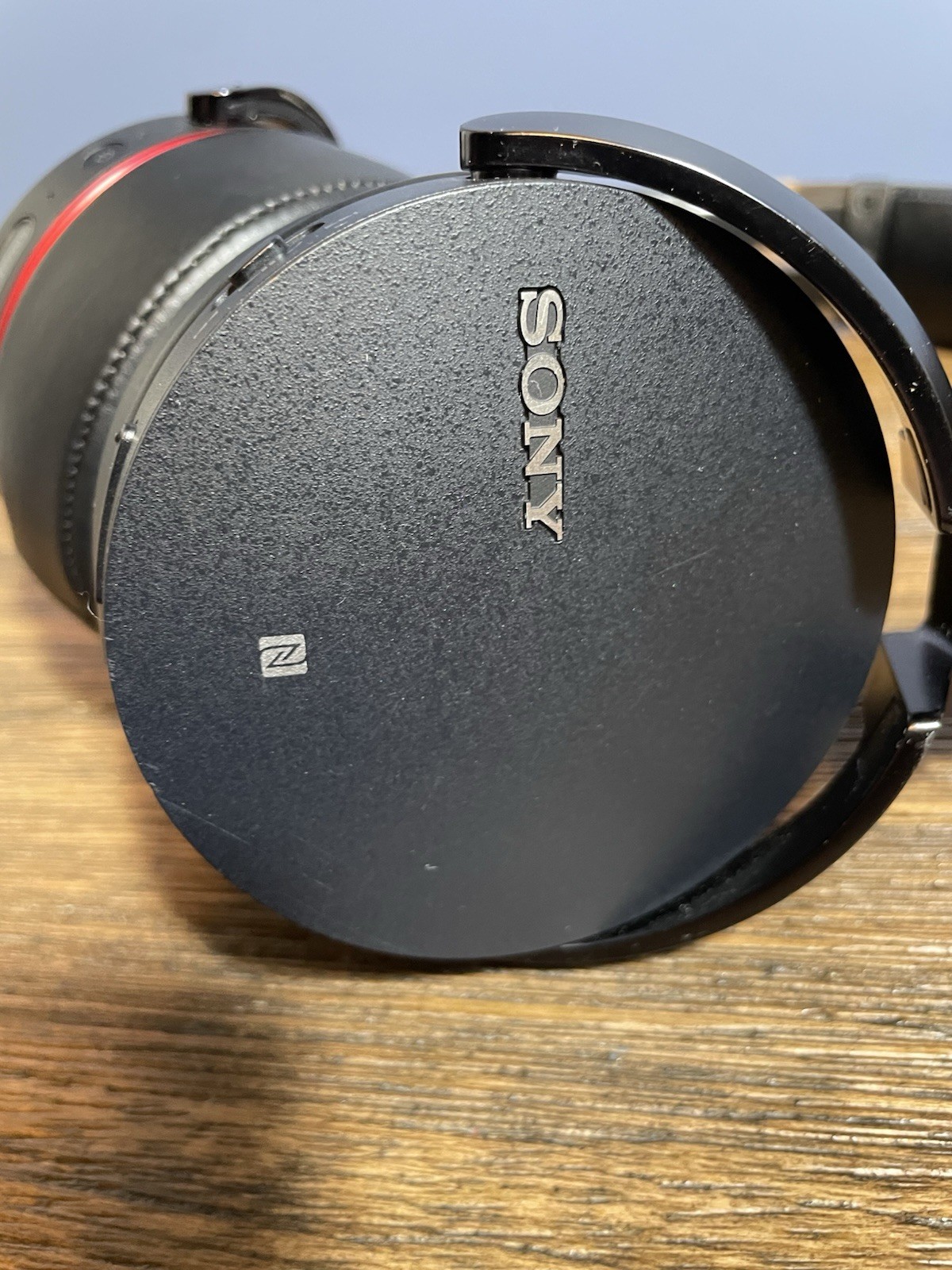 Sony MDR-XB950B1 Extra Bass Wireless Bluetooth Headphones Black/Red Works