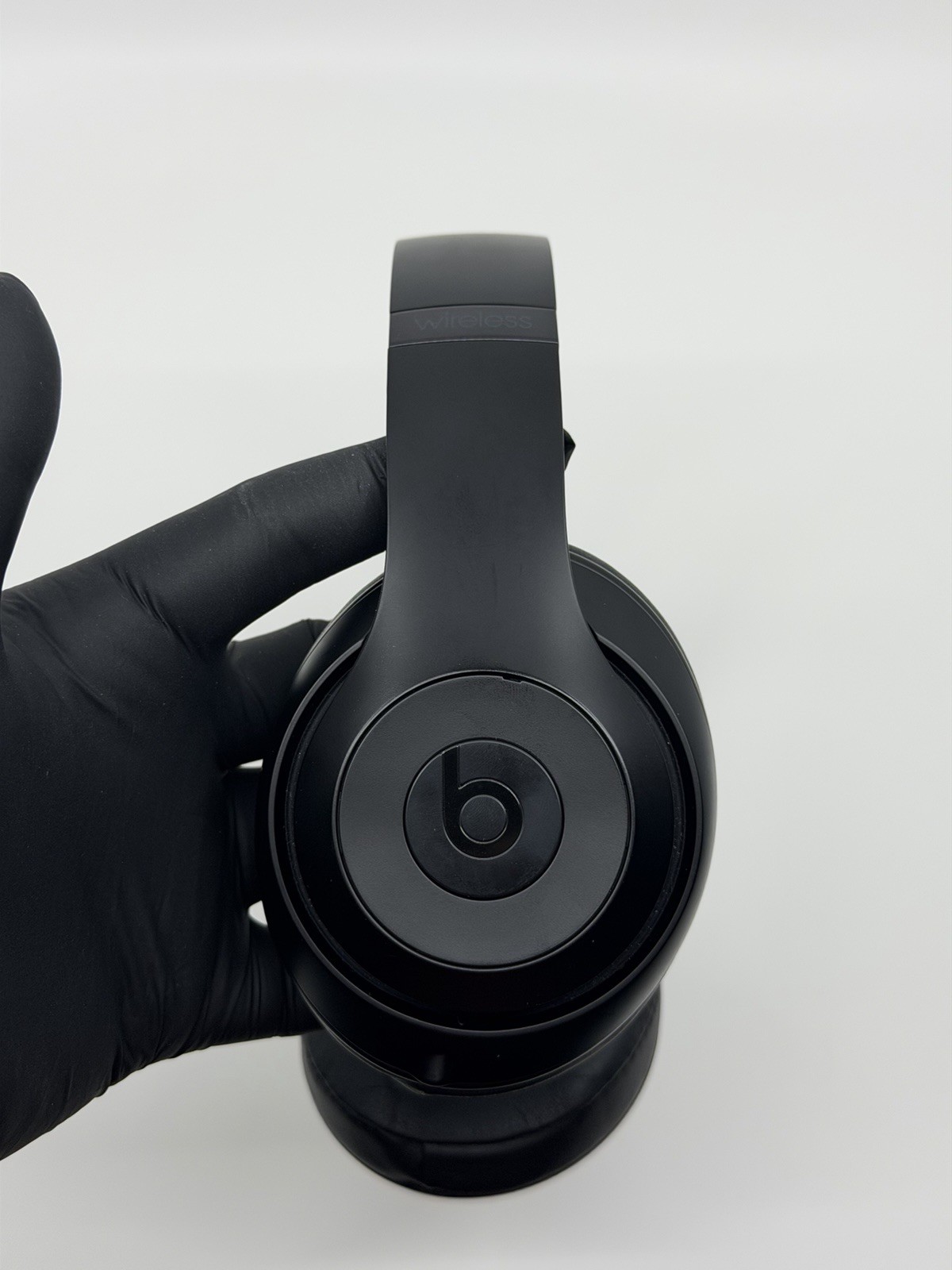 Beats by Dr. Dre Studio3 Over the Ear Wireless Headphones – Black