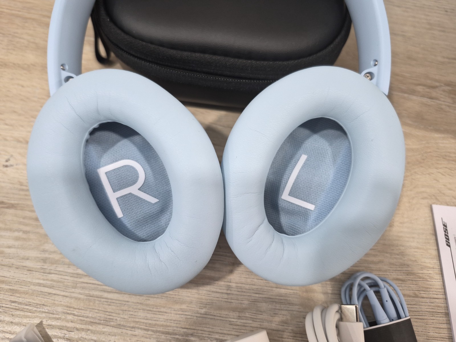 Bose QuietComfort Wireless Noise Cancelling Over-the-Ear Headphones – Blue