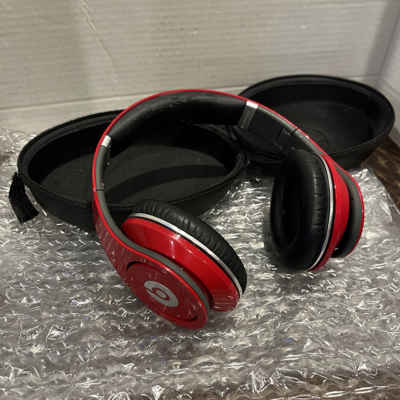 beats monster Studio headphones Red And Black With Case