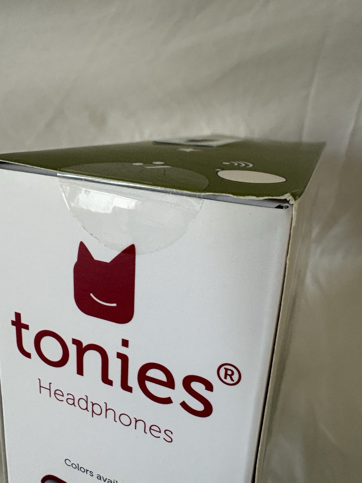 New In Box Tonies Headphones Green