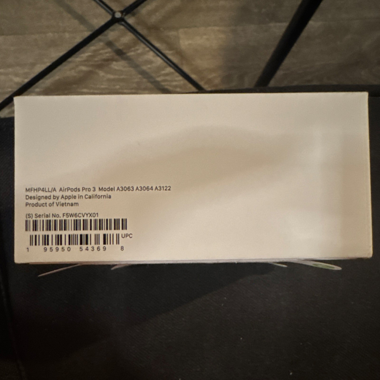Apple AirPods Pro 3 Wireless Bluetooth In-Ear Earbuds White A3063 A3064 A3122