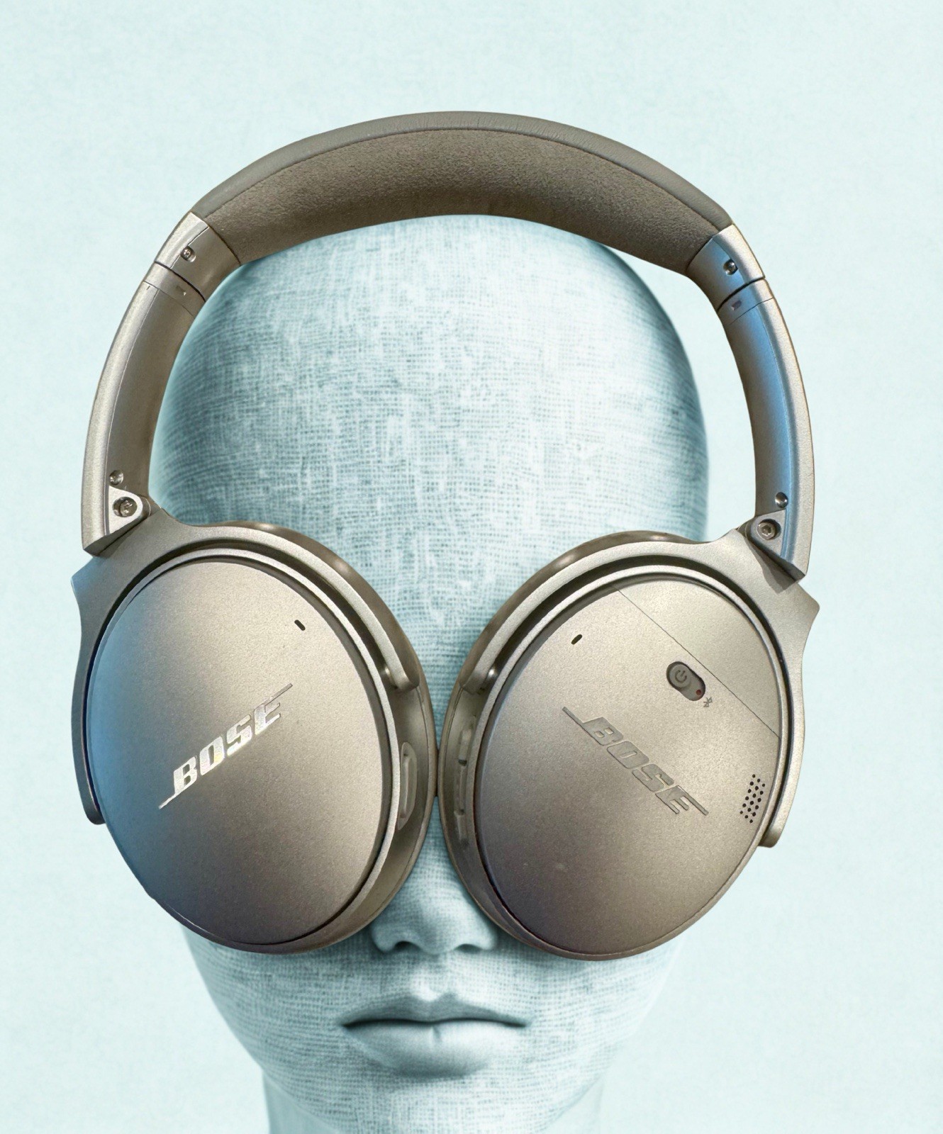 Bose QuietComfort 35 II Over the Ear Headphone – Silver