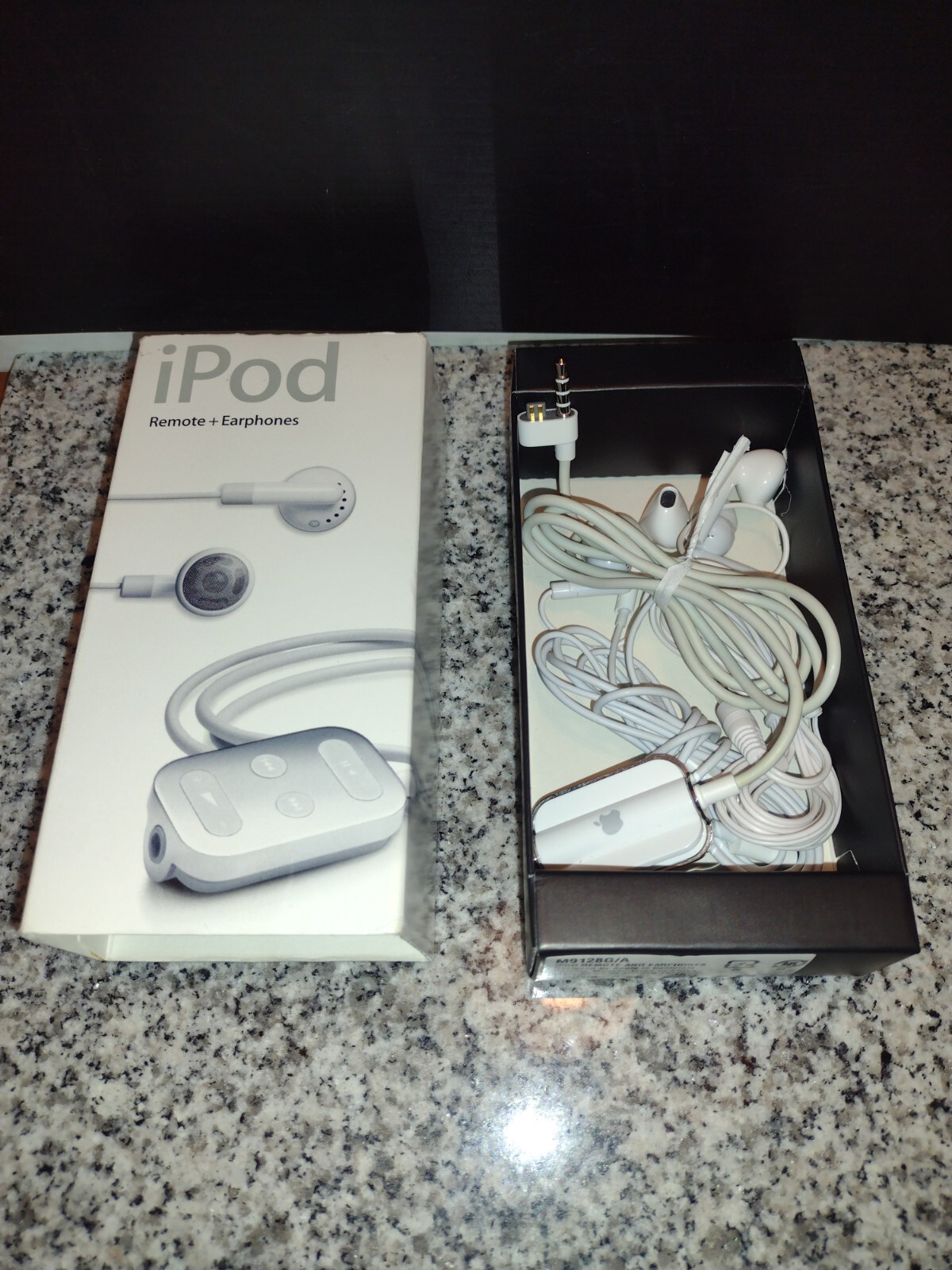 Apple iPod Remote & 2 Pair of Earphones w/Different Style Corded Jacks M9128G/A