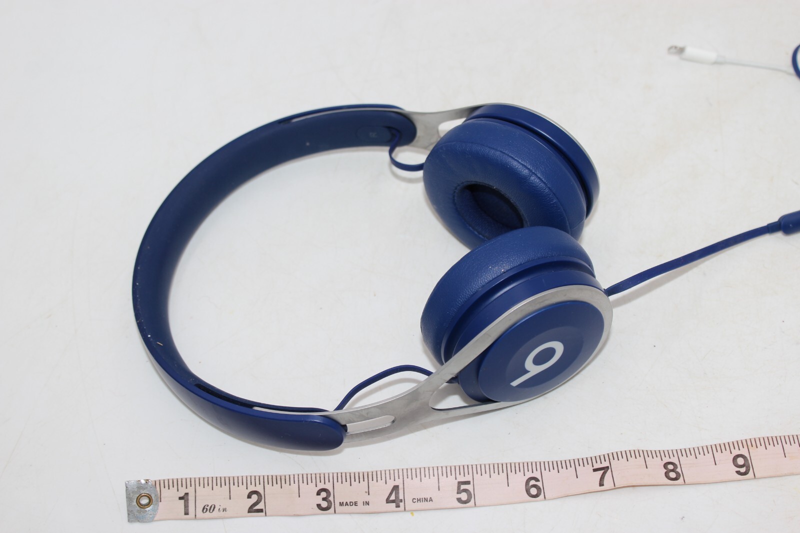Beats EP Wired Headphones – Battery Free BLUE Silver Corded w/Iphone adapter