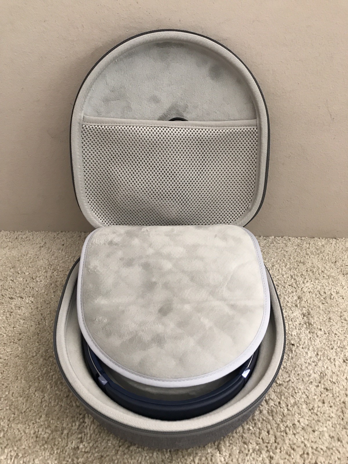 SONY WH-CH700N Wireless Noise Canceling Bluetooth Headphones Blue with Case