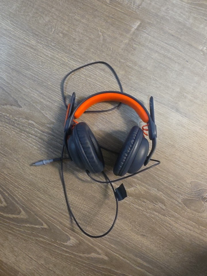 GENUINE Logi Headphones Z00015 Zone Learn