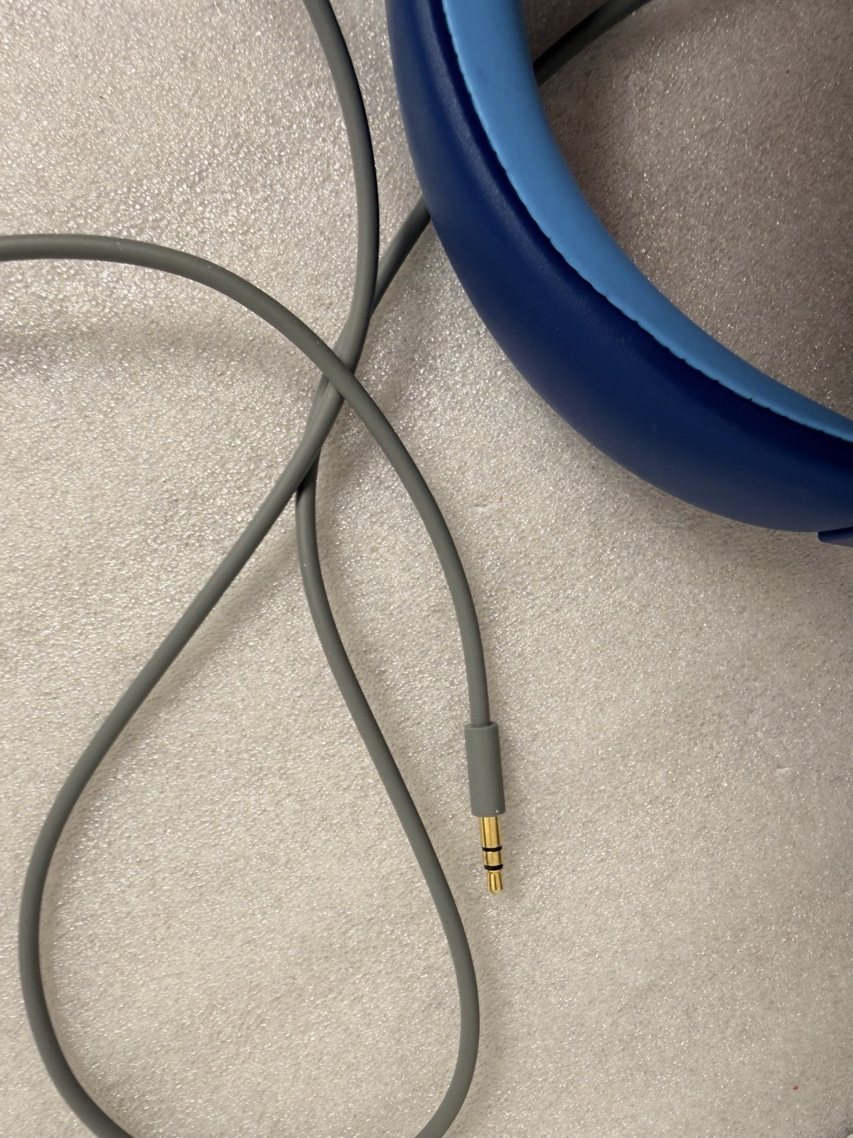 iClever BTH12 Kids Blue Wired Headphones, Over The Ear, With Audio Cord