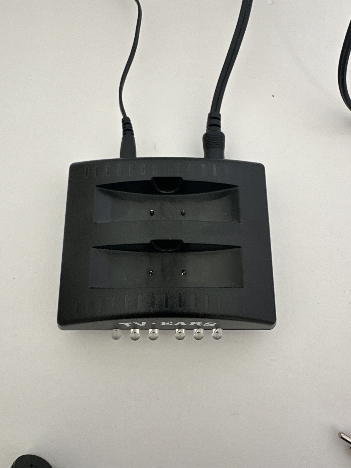 TV EARS 2.3 Mhz Wireless Headset System – Charging Base & Cables