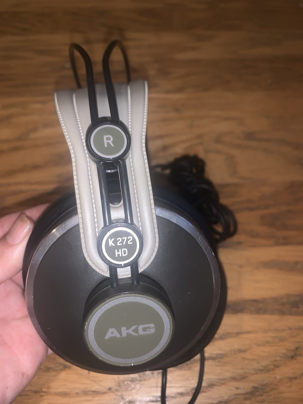 AKG K272 HD Over-Ear Corded Headphones Made Austria EUC