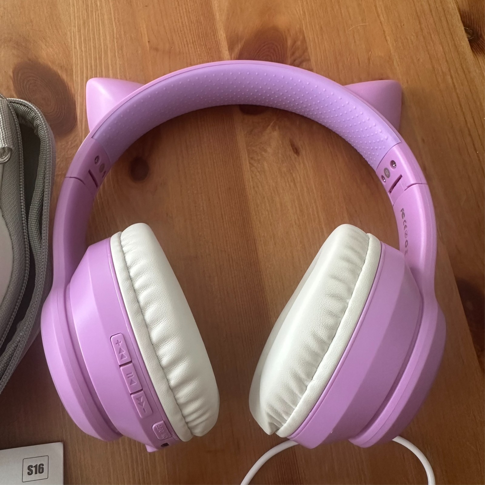 LOBKIN Purple Cat Headphones S16 Kids Bluetooth Wireless Over Ear with Case