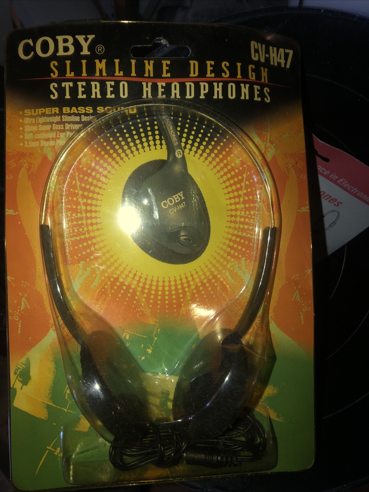 Coby Lightweight Stereo Headphones 3.5mm – 30mm Super Bass Driver – CV-H47 NEW