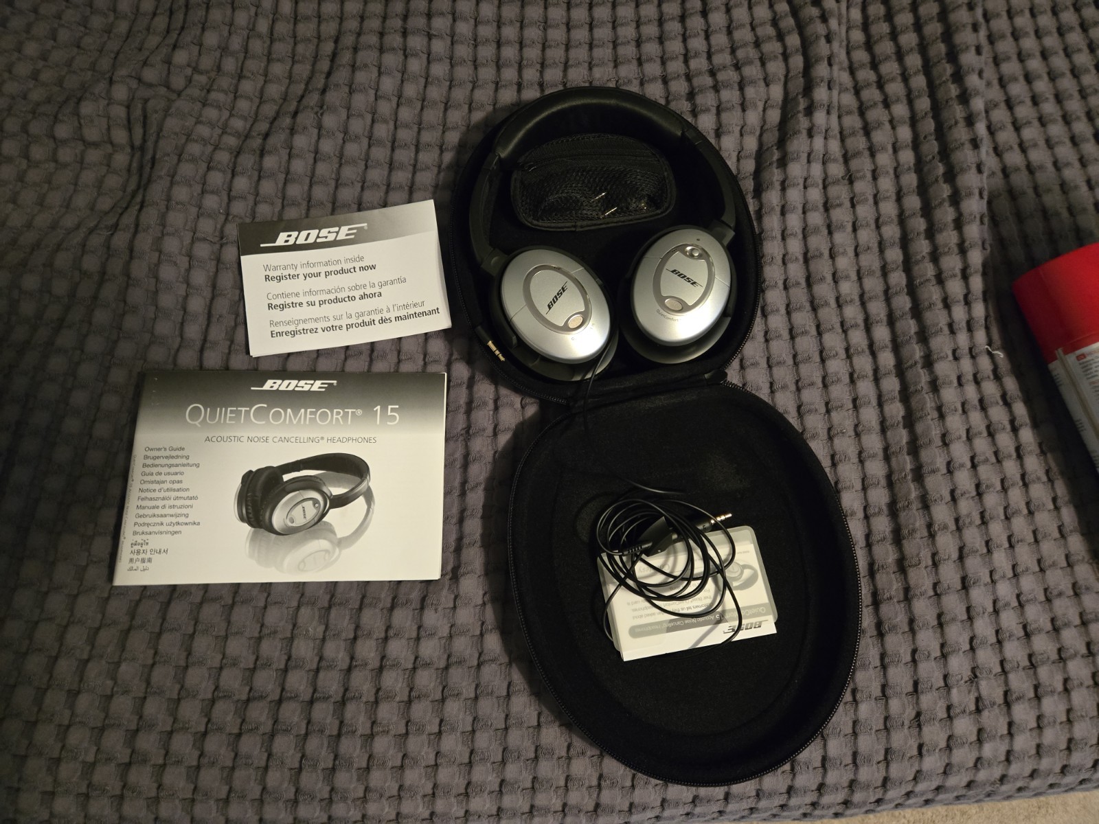 Bose QuietComfort 15 (QC15) Acoustic Noise Cancelling Headphones