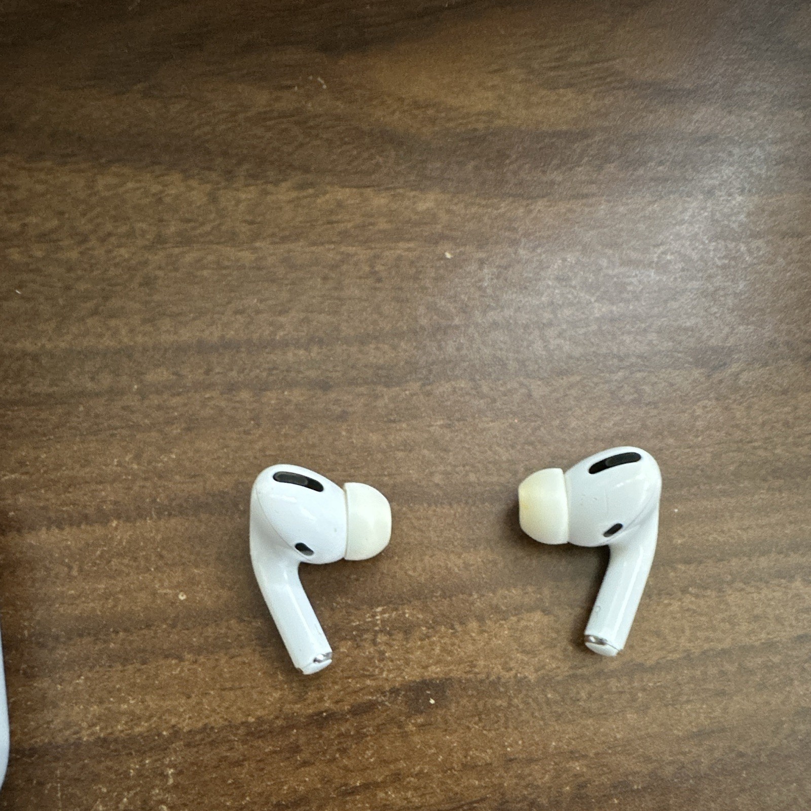 Apple AirPods Pro In-Ear Bluetooth Earbuds w/ Wireless Charging Case, White