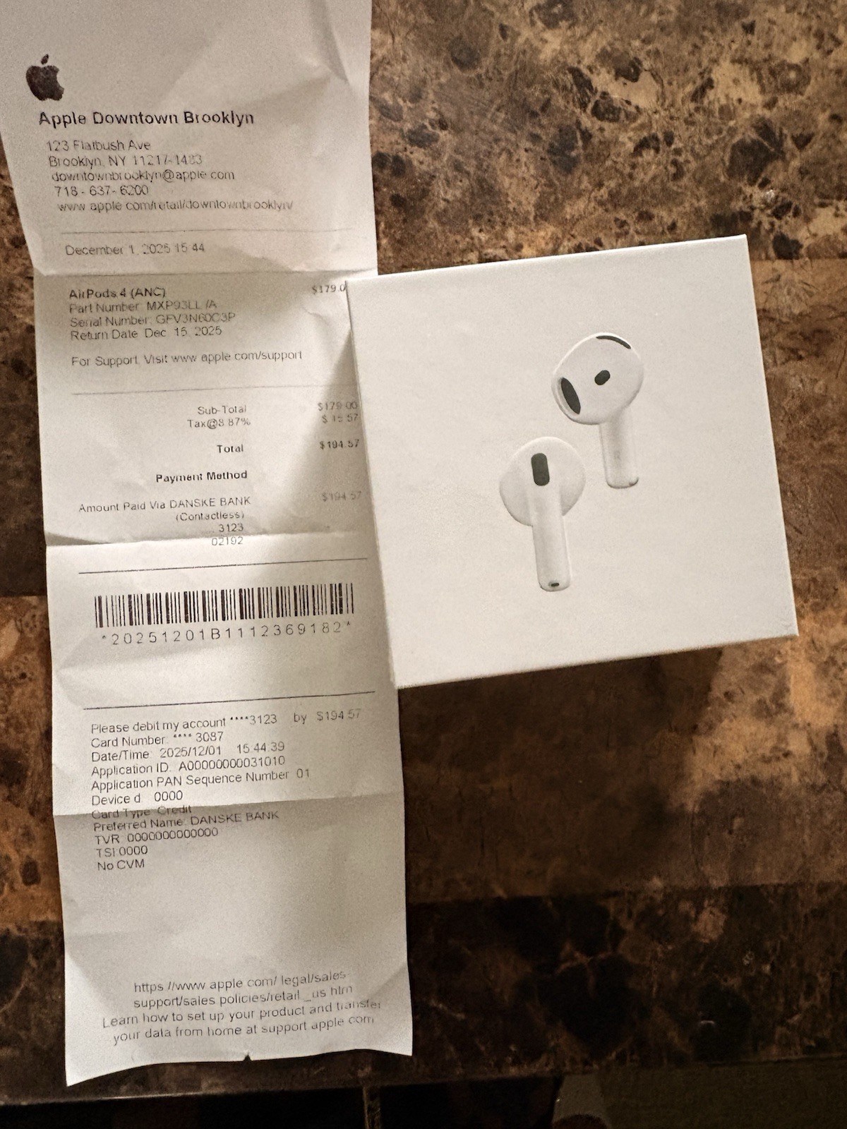 Apple AirPods 4 (ANC) White In-Ear Earbuds, Bluetooth USB-C, MXP93LL/A