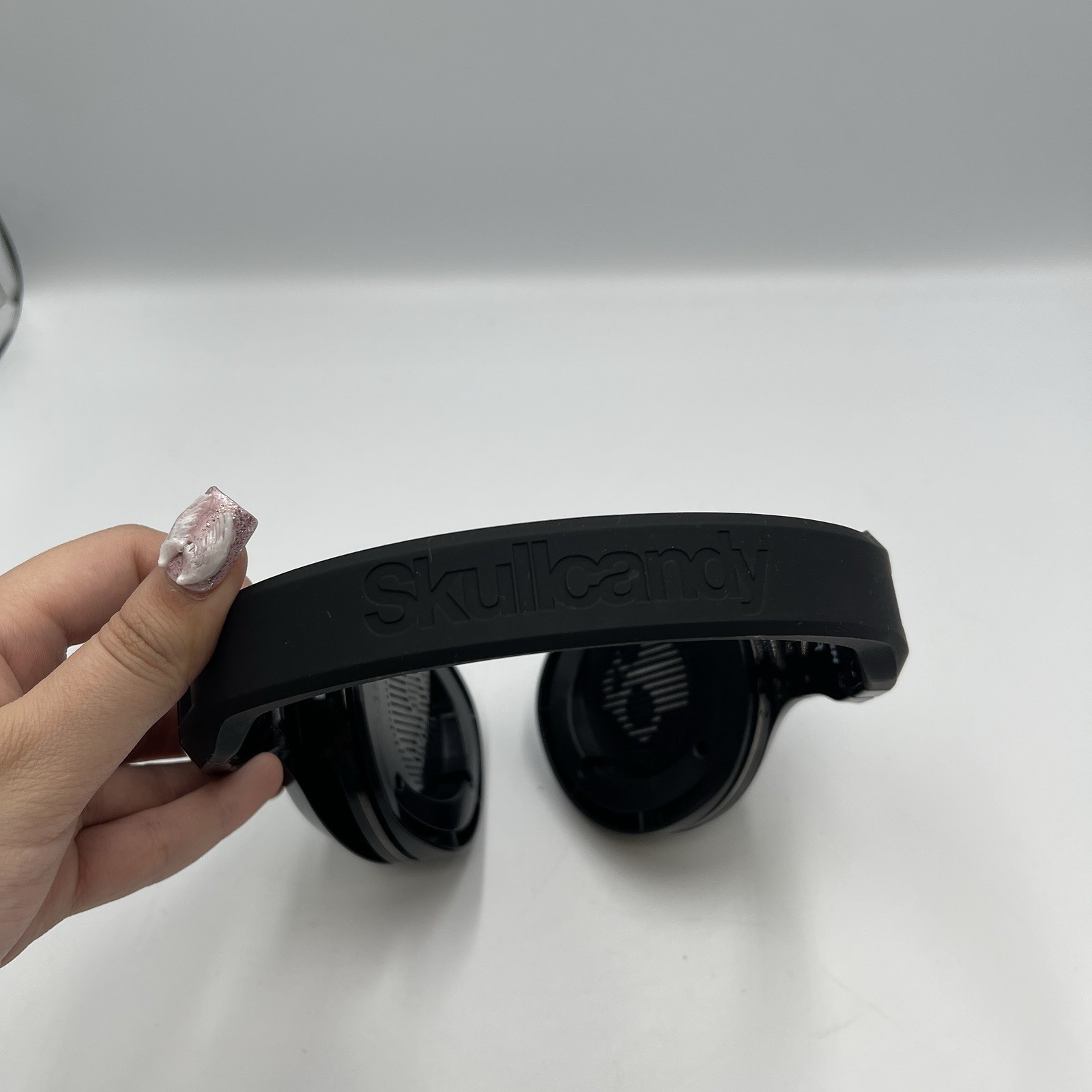 Skullcandy Hesh Over The Ear Headphones True Black