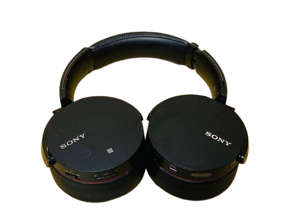 Sony MDR-XB950BT Over the Ear Wireless Headphone Black Good GP
