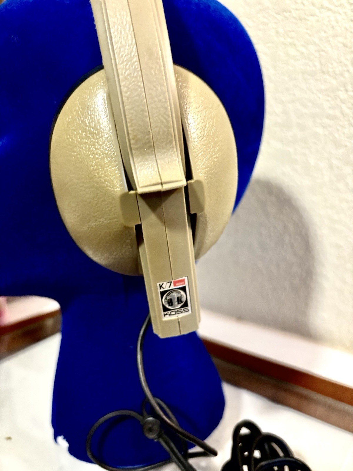 Retro Audio Koss K/7 Rhythm Beige 70’s Stereo phone Headphones Audio Equipment
