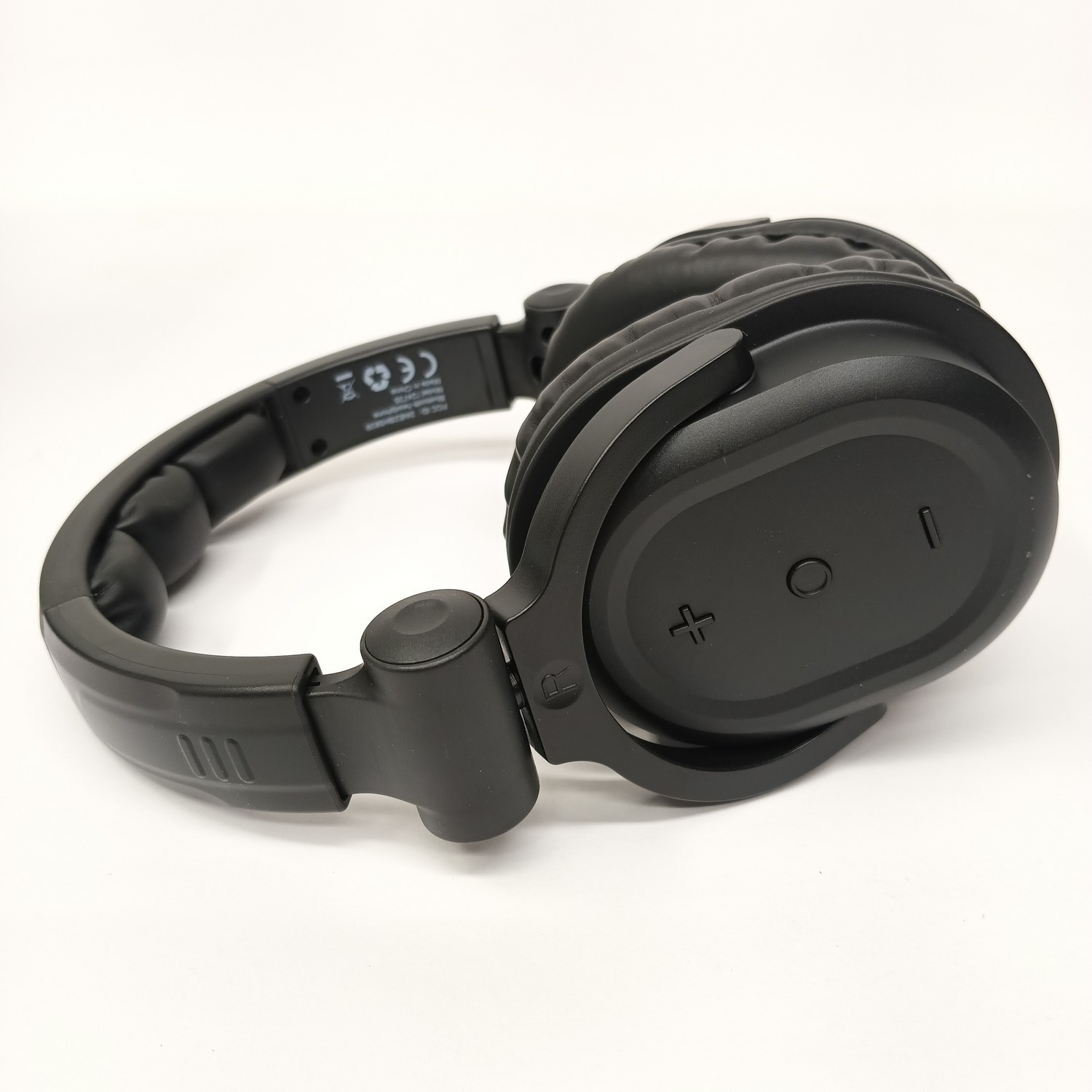 Monoprice Premium Hi-Fi DJ Style Over-The-Ear BlueTooth Headphones – BHS839