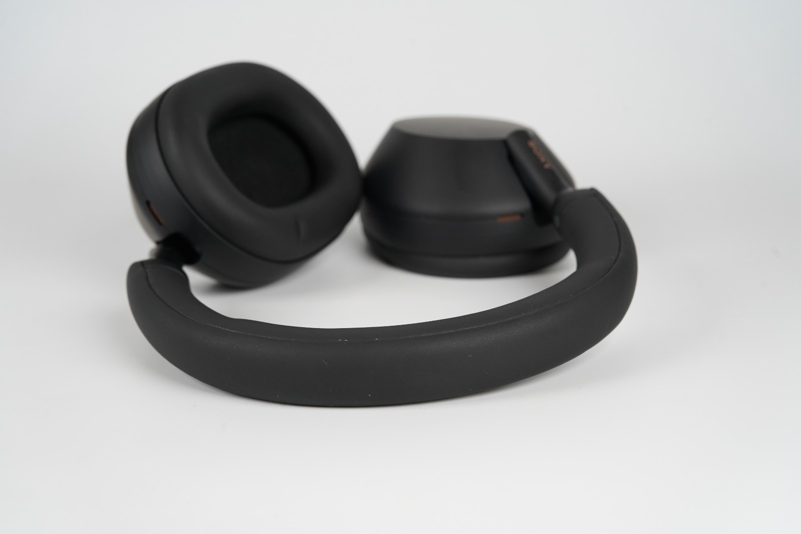 Sony WH-1000XM5 Wireless Noise Canceling Bluetooth Headphones Black