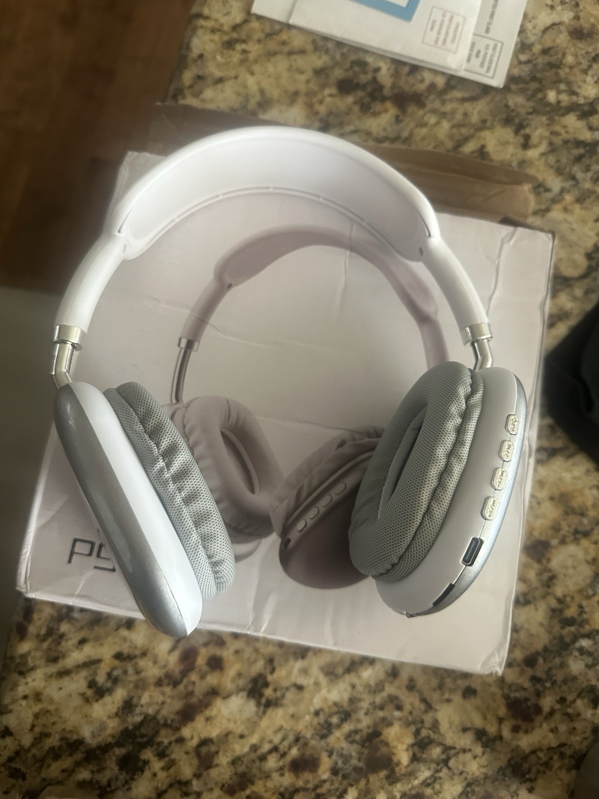 p9 pro max headphones Silver Chrome