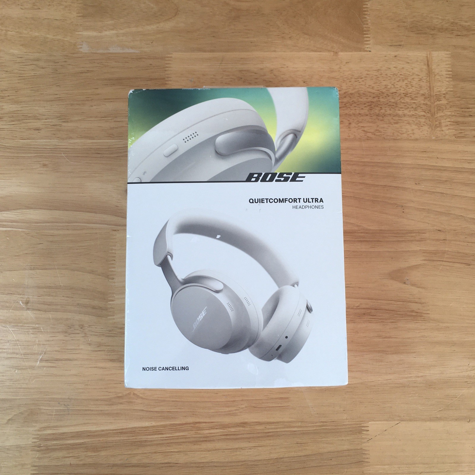 Bose QuietComfort Ultra Wireless Noise Cancelling Headphones – White Smoke