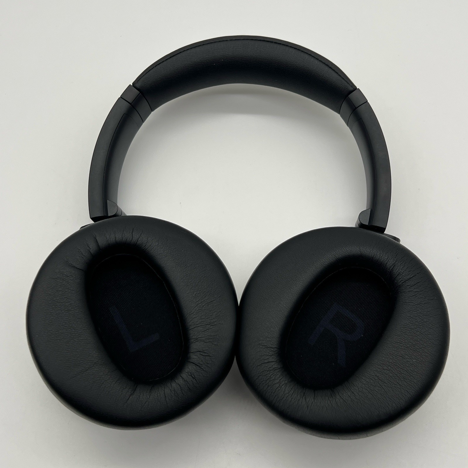 New Wyze Headphones Active Noise Cancellation Headphones Black WNCH1