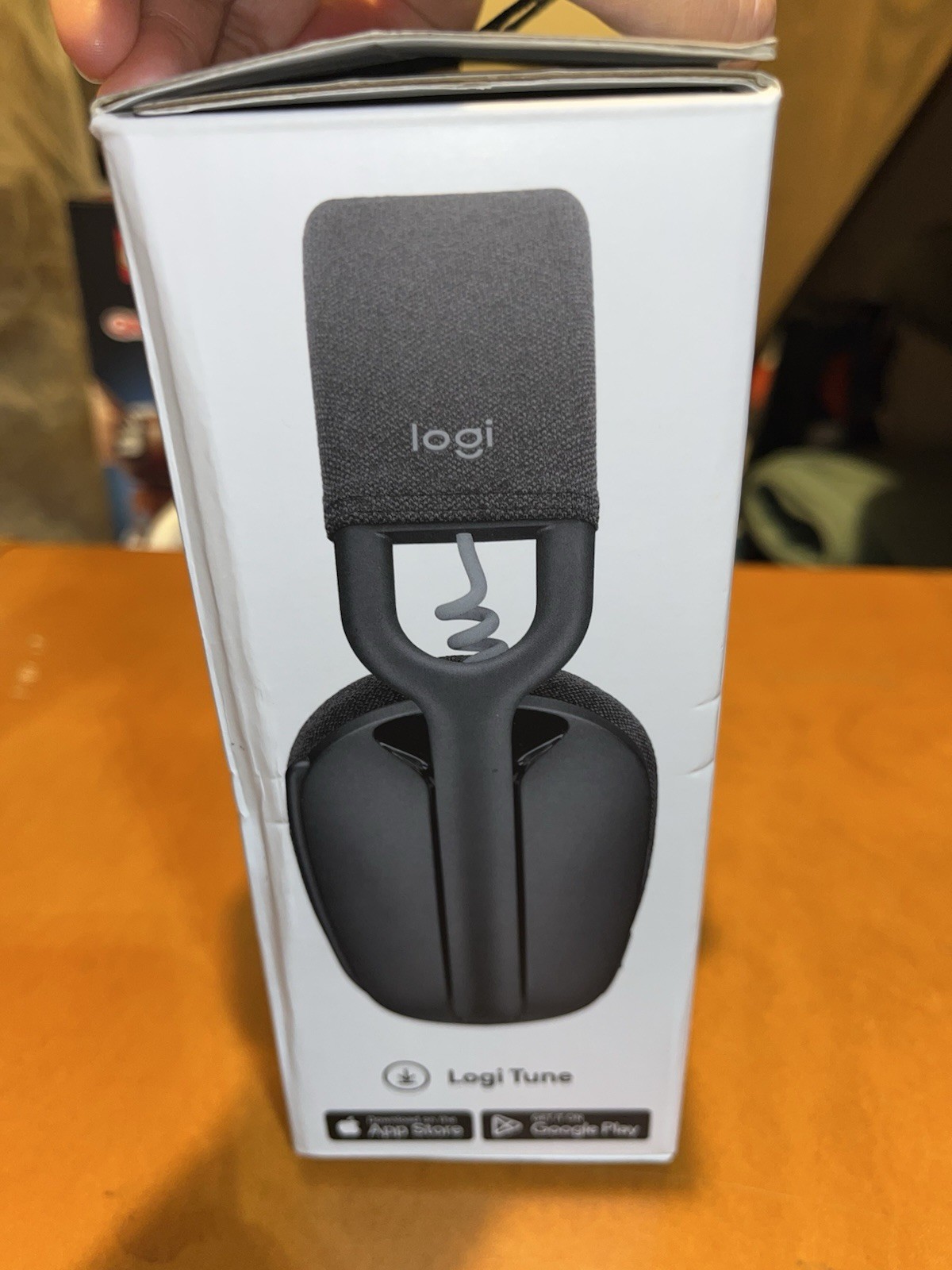 Logitech Zone Vibe 100 Wireless Bluetooth Noise Canceling Headphones Black