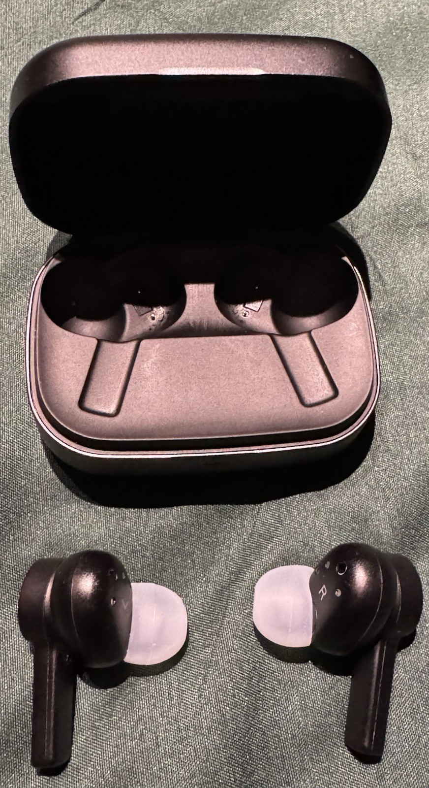 Bang & Olufsen Beoplay EX Wireless ANC Earbuds Black Tested