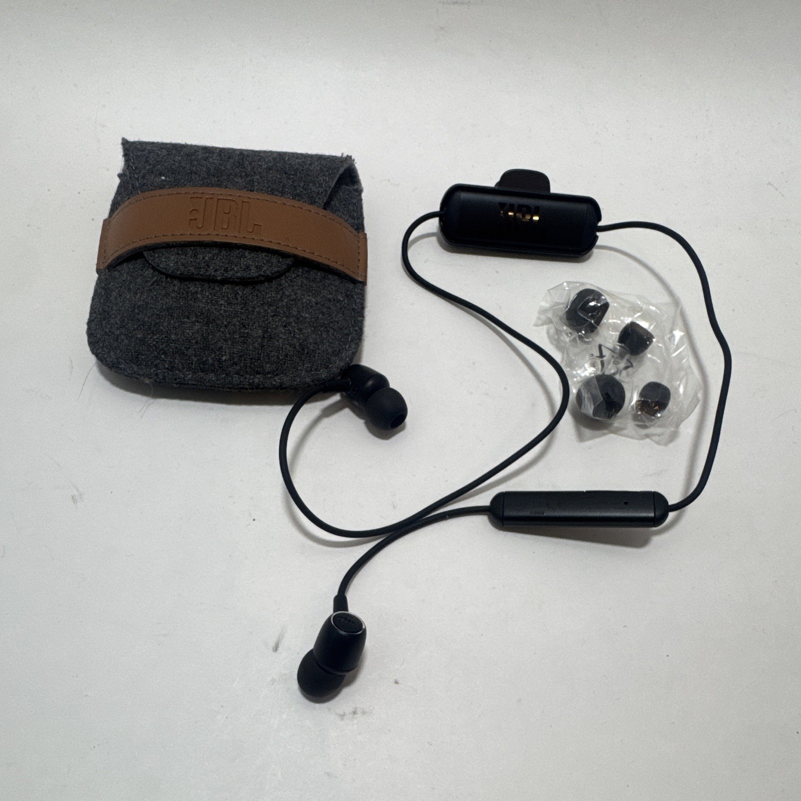 JBL Duet Mini Wireless in-Ear Headphones for Bluetooth Enabled Devices – Black