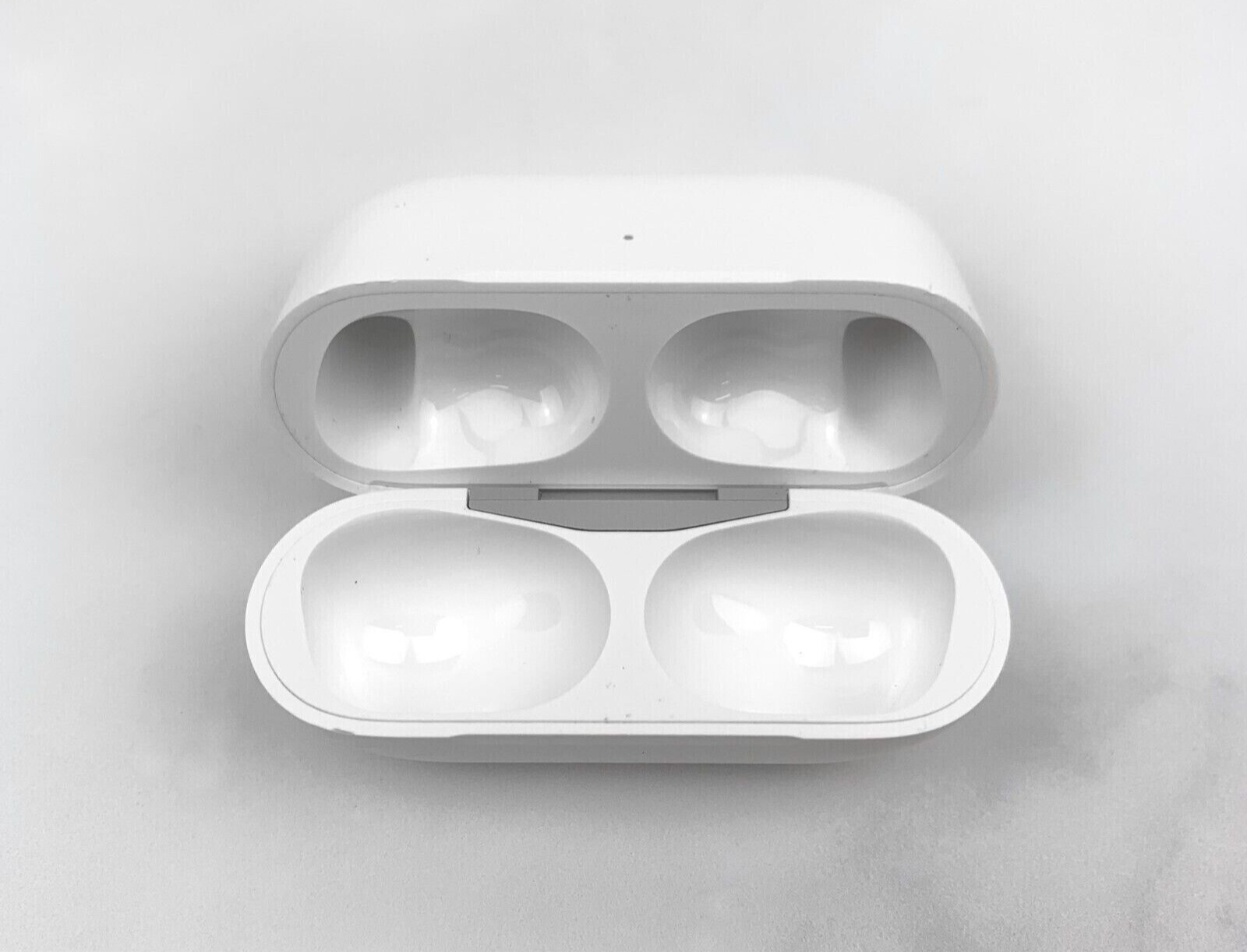 Genuine Authentic Replacement: Apple AirPods Pro 2nd Gen Charging Case A2700