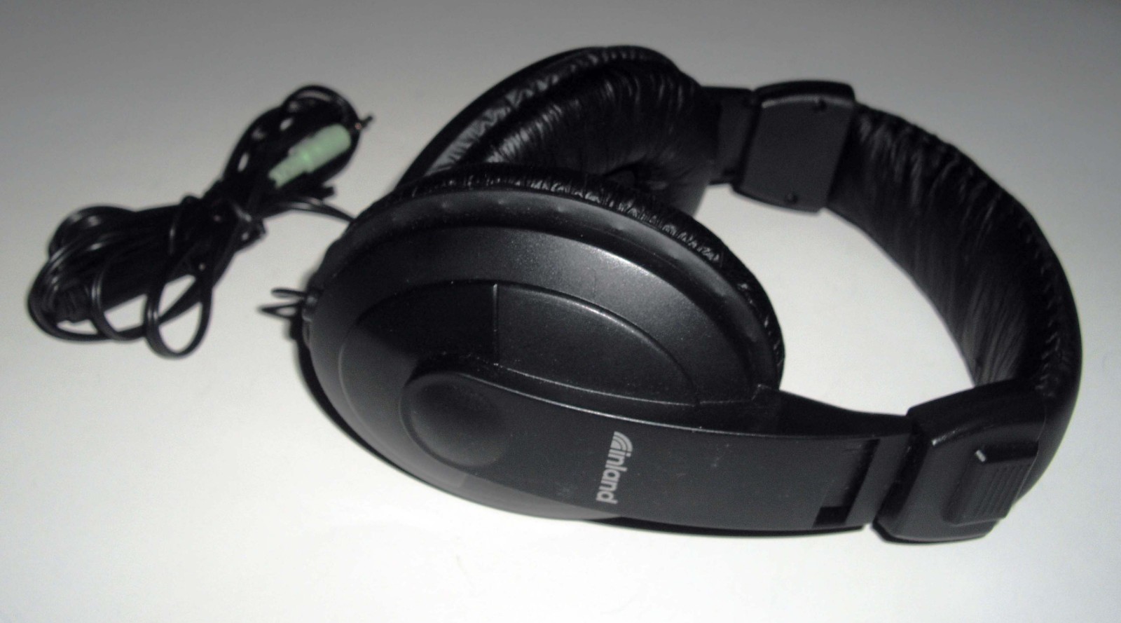 Inland Dynamic Stereo Headphones Black Unknown Model Tested Working
